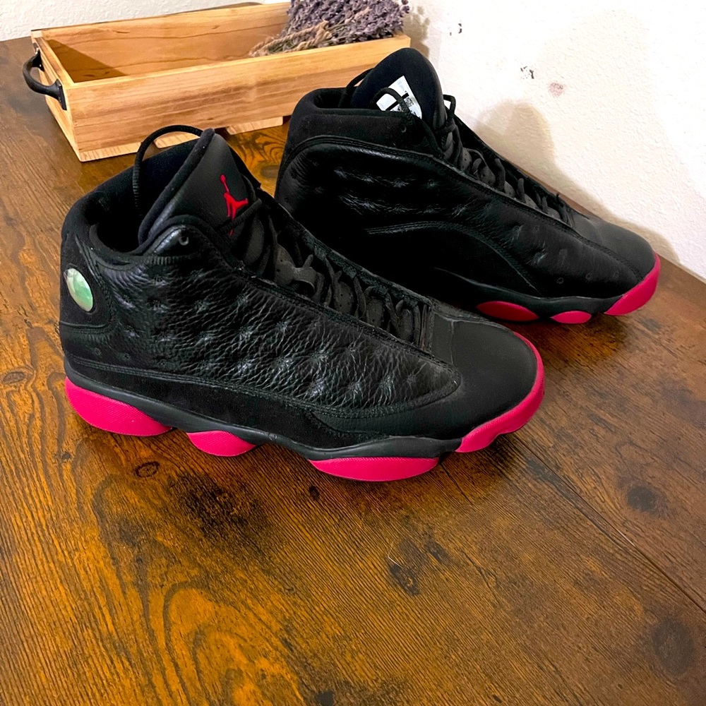 Men’s 9.5 Jordan 13 Dirty Bred